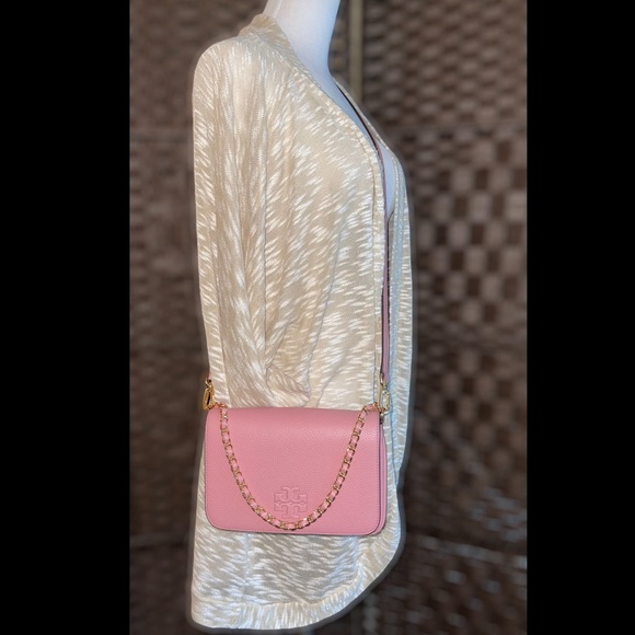Tory Burch Thea Clutch Pink - Picture 2 of 7